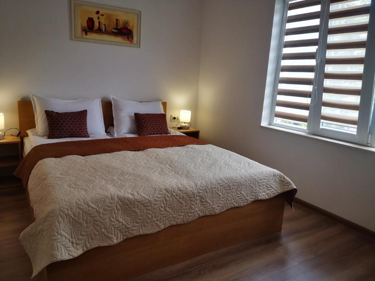 Saint Maria Guest House Велинград Экстерьер фото