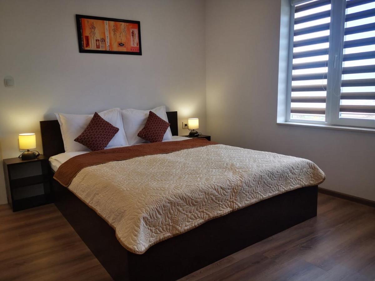 Saint Maria Guest House Велинград Экстерьер фото