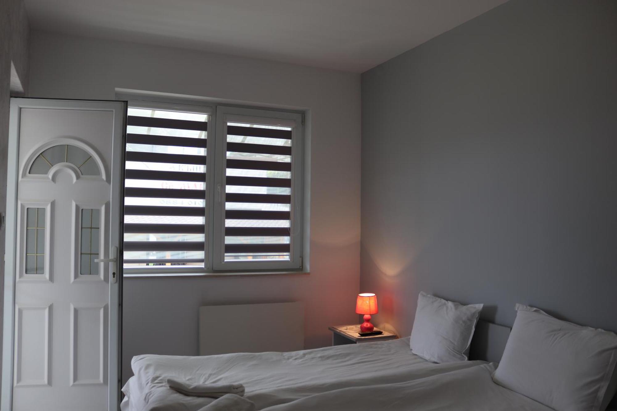 Saint Maria Guest House Велинград Экстерьер фото