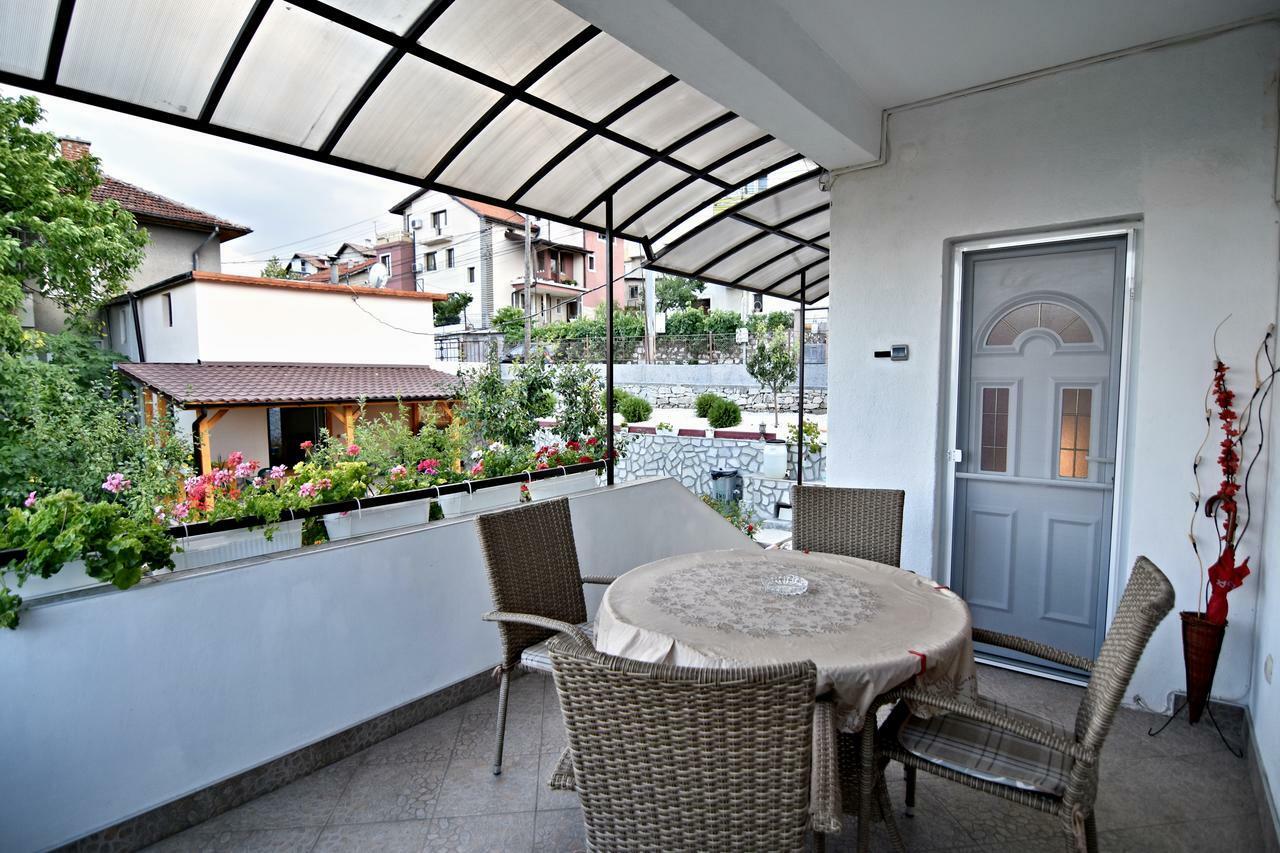 Saint Maria Guest House Велинград Экстерьер фото
